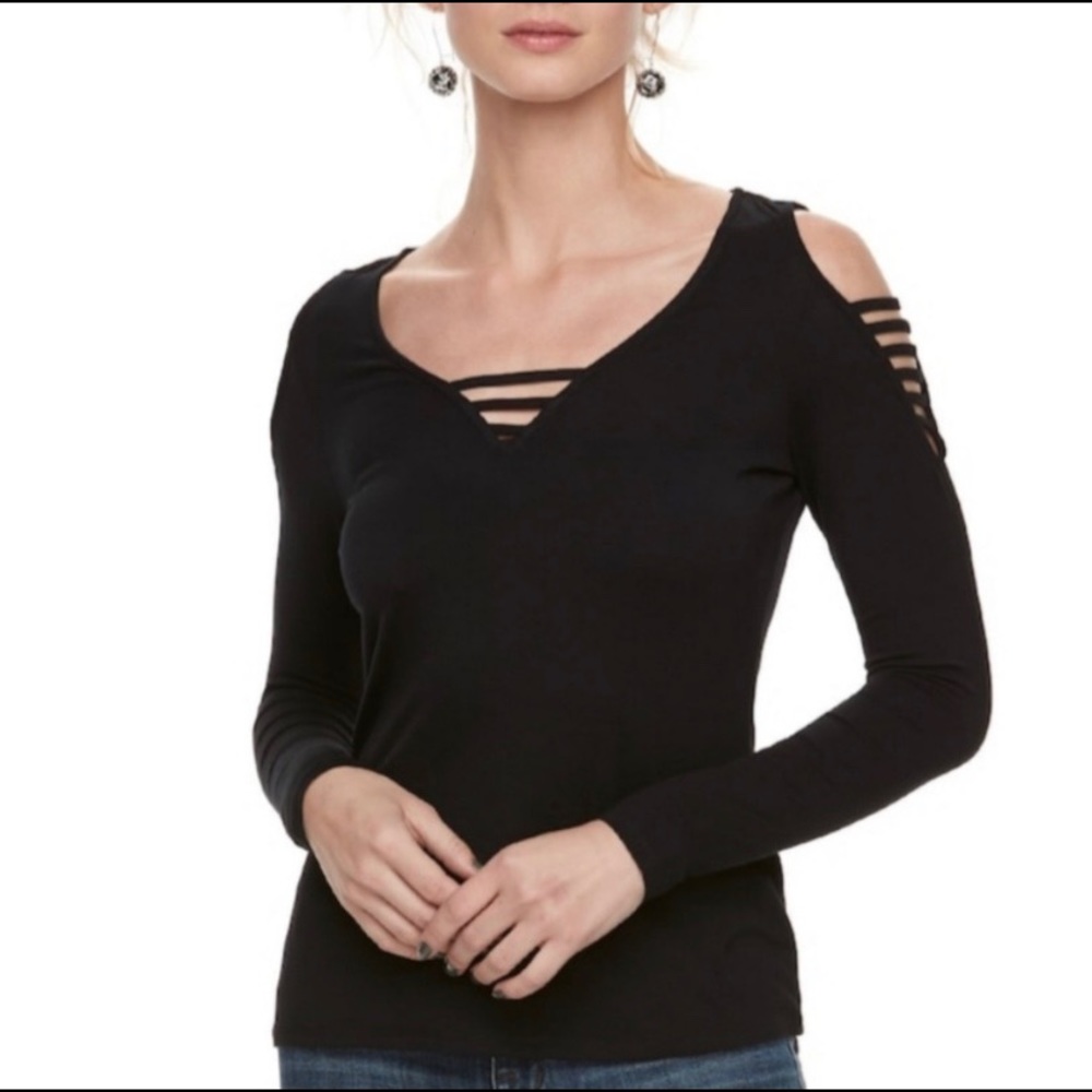 2 EUC Rock&Republic Strappy cold shoulder tops SzL